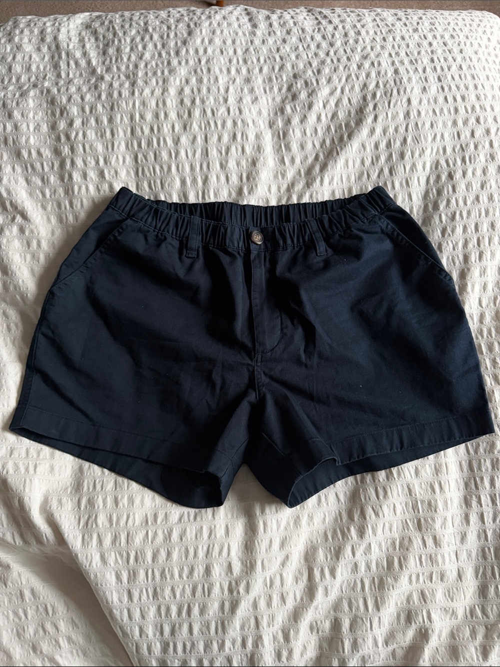 chubbies Men’s Navy Elastic-Waist Shorts